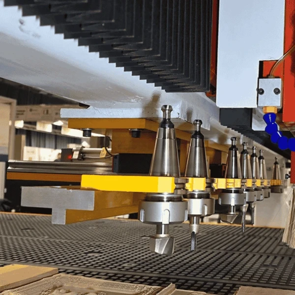 Рязане и гравиране със CNC машина за мебели, реклама, паметници, сувенири и много други